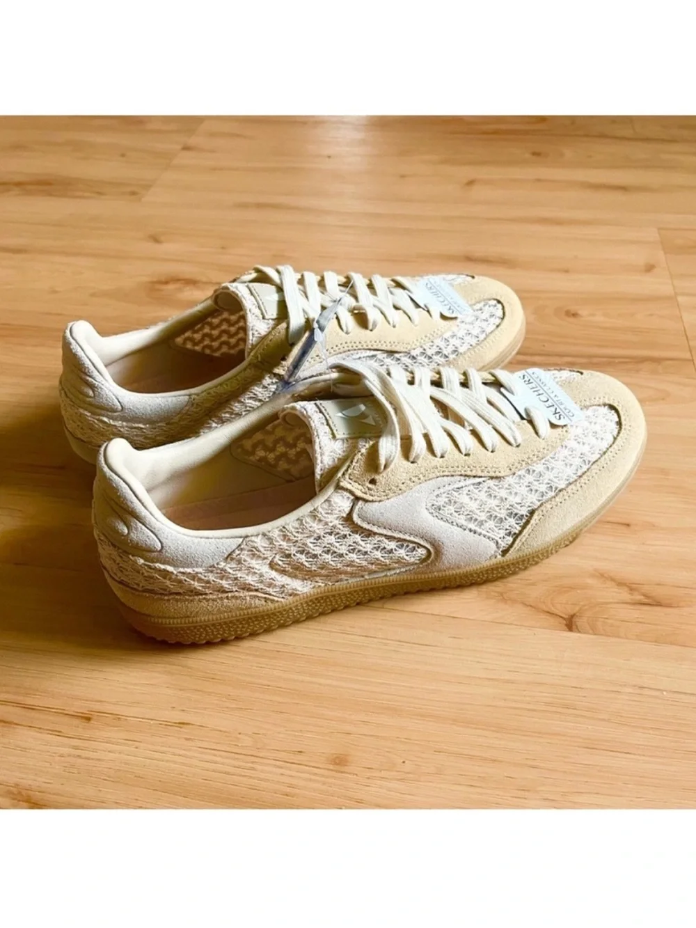 Skechers brand new